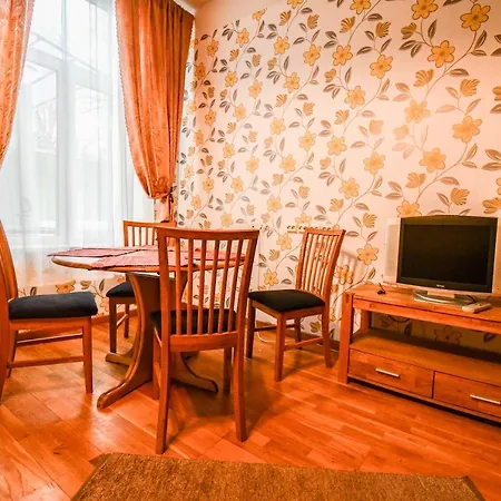 Privat 1room Studioapartment With Terrace *